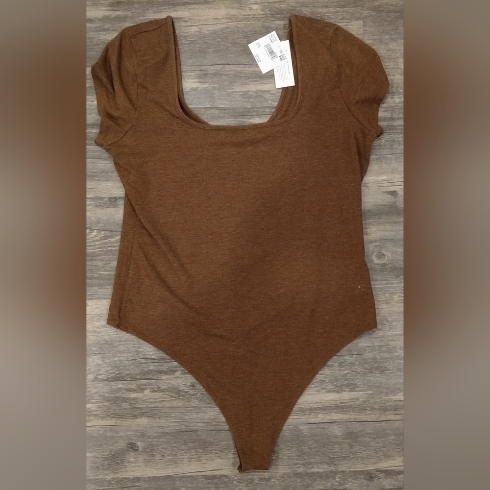 American Eagle Square Neck Bodysuit - Picture 6 of 10